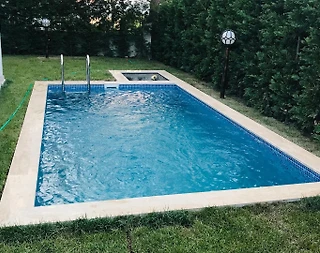 Sapanca'da Göl Manzaralı, Geniş Bahçeli, Isıtmalı Havuzlu, Kiralık Villa - 3