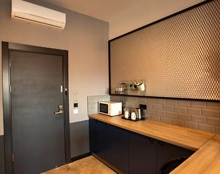 İstanbul Ataşehir'de Merkezi Konumda, 1+1, Lüks Suit - 4