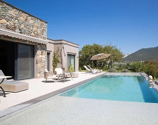 Muğla Bodrum'da Geniş Alanlara Sahip, Özel Havuzlu, Kiralık Villa - 1
