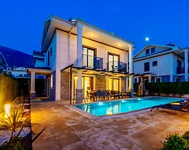 Fethiye Ölüdeniz'de Site İçerisinde, Özel Havuzlu, Konforlu Villa - 2