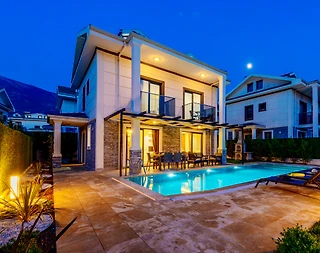 Fethiye Ölüdeniz'de Site İçerisinde, Özel Havuzlu, Konforlu Villa - 2