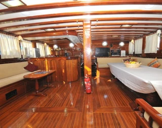 Muğla Fethiye'de Ahşap Tasarımıyla Dikkat Çeken, 16 Kişilik Gulet - 5