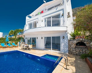 Kalkan Kördere'de Doğayla İç İçe, Merkeze Yakın, Özel Havuzlu Villa - 1