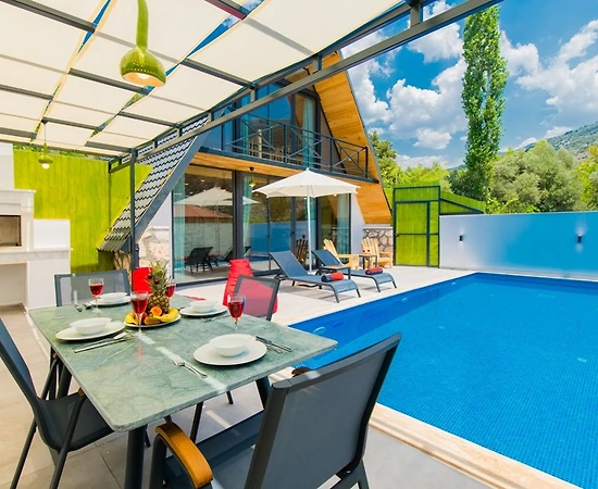Kaş İslamlar'da Muhteşem Doğada, Özel Havuzlu, Kiralık Bungalov - 1