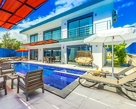 Kaş Çayköy'de Nezih Konumda, Yetişkin ve Çocuk Havuzlu, Kiralık Villa - 2