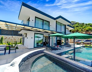 Kaş Yeşilköy'de Deniz Manzaralı, Saunalı, 6 Kişilik, Lüks Villa - 5
