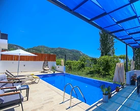 Kaş İslamlar'da Muhteşem Doğa Manzaralı, Özel Havuzlu, Kiralık Villa - 2