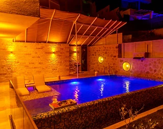 Kaş İslamlar'da Deniz Manzaralı, Özel Havuzlu, Jakuzili Villa - 5