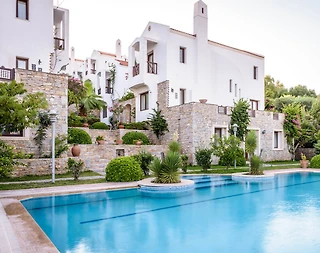 Muğla Datça'da Özgün Mimarili, Ortak Havuza Sahip, Kiralık Suit - 1