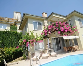Alanya Kargıcak'ta Sosyal Tesis İçerisinde, Özel Havuzlu, Lüks Villa - 2