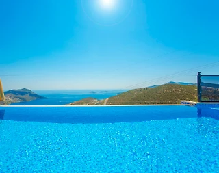 Kalkan Akbel'de Eşsiz Deniz Manzaralı, Sonsuzluk Havuzlu, Kiralık Villa - 5