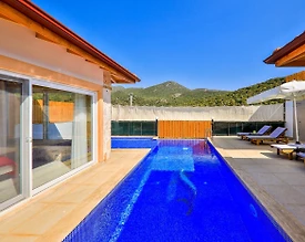 Antalya Kaş'ta Büyük Çakıl Plajına Yakın, Özel Havuzlu, Konforlu Villa - 3