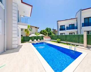 Muğla Dalyan'da Geniş Bahçeli, Özel Havuzlu, Kiralık Villa - 3