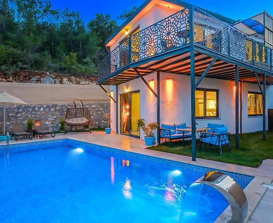 Muğla Seydikemer'de Doğa İçerisinde, Özel Havuzlu, Kiralık Villa - 1