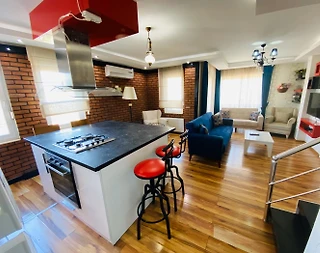 Konyaaltı Gürsu'da Deniz Manzaralı, Plaja Yakın, 3+1 Kiralık Suit - 4