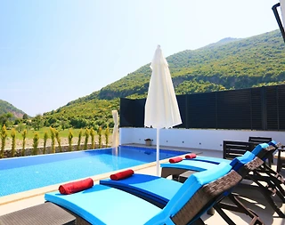 Kaş Sarıbelen'de Doğayla Baş Başa, Özel Havuzlu, Jakuzili Villa - 3