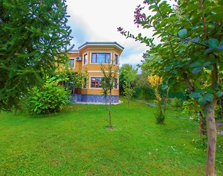 Sapanca Kırkpınar'da Ferah Bahçeli, Modern Tasarımlı, Şömineli Villa - 4