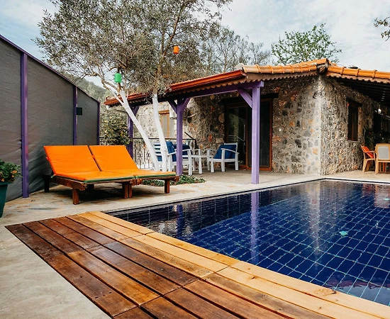 Fethiye Kayaköy'de Doğa İçerisinde, Özel Havuzlu, Kiralık Villa - 1