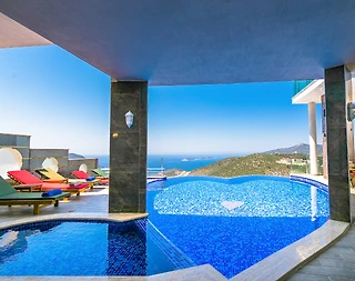 Kaş İslamlar'da Muhteşem Tasarıma Sahip, Sonsuzluk Havuzlu, Lüks Villa - 4