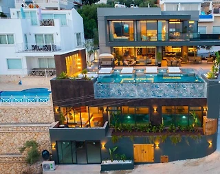 Kaş Kalkan'da Deniz Manzaralı, Hamam ve Saunalı, Ultra Lüks Villa - 3