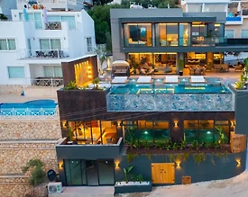Kaş Kalkan'da Deniz Manzaralı, Hamam ve Saunalı, Ultra Lüks Villa - 3