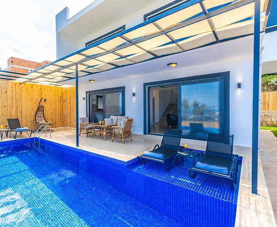 Kaş Gökseki'de Deniz Manzaralı, Özel Havuzlu, Jakuzili, Konforlu Villa - 1