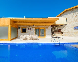 Kaş Bezirgan'da Çocuk Oyun Alanlı, Özel Havuzlu, Bahçeli Villa - 4