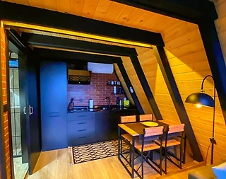 Sapanca'da Eşsiz Doğa Manzaralı, Özel Havuzlu, Kiralık Şık Bungalov - 5