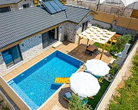 Fethiye'de Modern Mimarili, Özel Havuzlu, Jakuzili, Konforlu Villa - 3