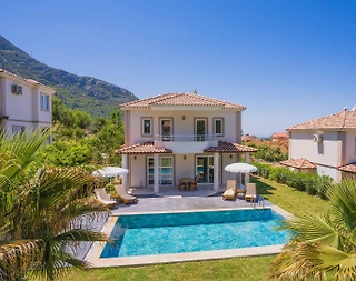 Fethiye Ovacık'ta Merkezi Konumda, Özel Havuzlu, Bahçeli Lüks Villa - 5