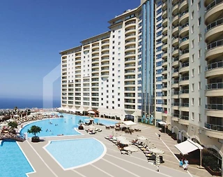 Alanya'da Tesis İçerisinde Ücretsiz Aqua Parklı, Ekonomik 2+1 Daire - 1