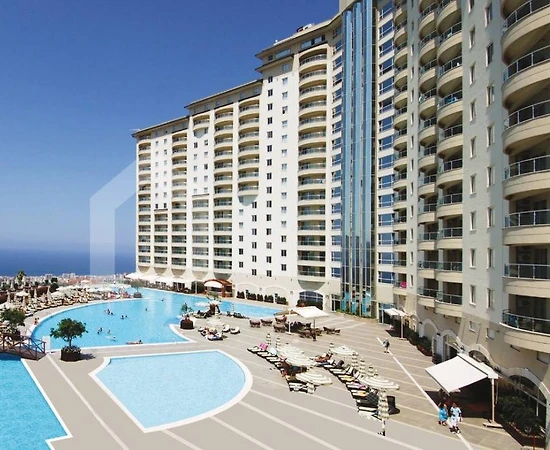 Alanya'da Tesis İçerisinde Ücretsiz Aqua Parklı, Ekonomik 2+1 Daire - 1