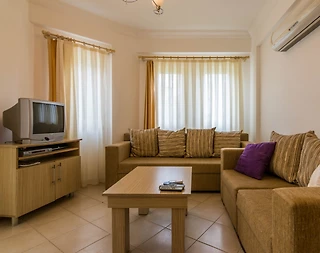 Didim Akbük'te Denize Sıfır Tesiste, 3 Yatak Odalı Bahçeli Villa - 3