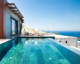 Muğla Bodrum Bölgesinde Elverişli Konumda, Özel Havuzlu, Lüks Villa - 2