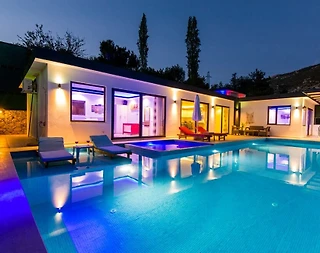 Kaş İslamlar'da Doğa İle İç İçe, Özel Havuzlu, Jakuzili Villa - 2