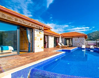 Kaş İslamlar'da Doğa İle İç İçe, Sonsuzluk Havuzlu, Kiralık Villa - 1