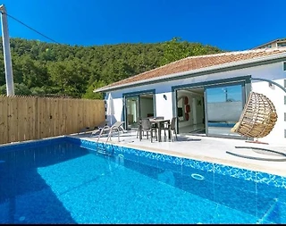 Kaş İslamlar'da Balayı Çiftlerine Uygun, Özel Havuzlu, Jakuzili Villa - 3