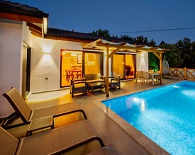 Muğla Seydikemer'de Doğanın Kalbinde, Özel Havuzlu, 4 Kişilik Villa - 2