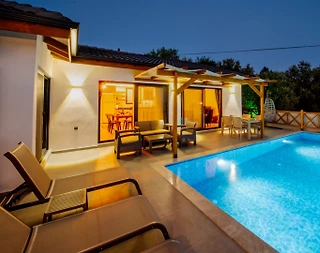 Muğla Seydikemer'de Doğanın Kalbinde, Özel Havuzlu, 4 Kişilik Villa - 2