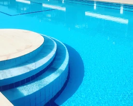 Kuşadası Güzelçamlı'da Site İçerisinde, Ortak Havuzlu, Şık Villa - 2