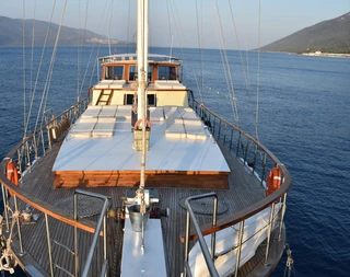 Bodrum'da Eşsiz Güzellikler Eşliğinde, 6 Kabinli, Konforlu Tekne - 5