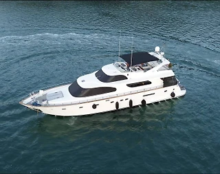 Fethiye Göcek'te Muhteşem Maviliklerde, Lüks Motoryat - 1