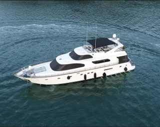 Fethiye Göcek'te Muhteşem Maviliklerde, Lüks Motoryat - 1