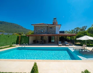 Fethiye Kayaköy'de Geniş Alanlara Sahip, Özel Havuzlu, Şık Villa - 4