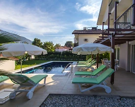 Fethiye Ölüdeniz'de Denize Yakın, Özel Havuzlu, Bahçeli Villa - 3