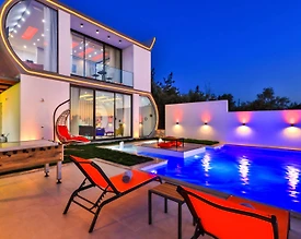 Kaş Kalkan'da Özel Havuzlu, Balayı Konseptli, Kiralık Villa - 2
