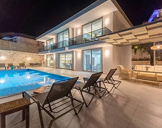 Kalkan Kördere'de Deniz Manzaralı, Özel Havuzlu, Lüks Villa - 2