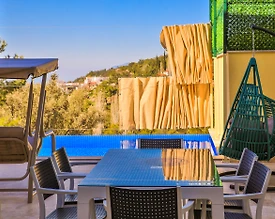 Kaş İslamlar'da Kalabalık Ailelere Uygun, Isıtmalı Havuzlu, Kiralık Villa - 3