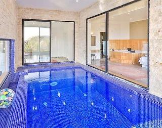 Kaş Bezirgan'da Merkezi Konumda, Isıtmalı Havuzlu, Şık Villa - 5