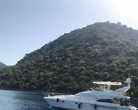 Göcek'in Muhteşem Koylarında, 3 Kabinli, Lüks Motoryat - 3